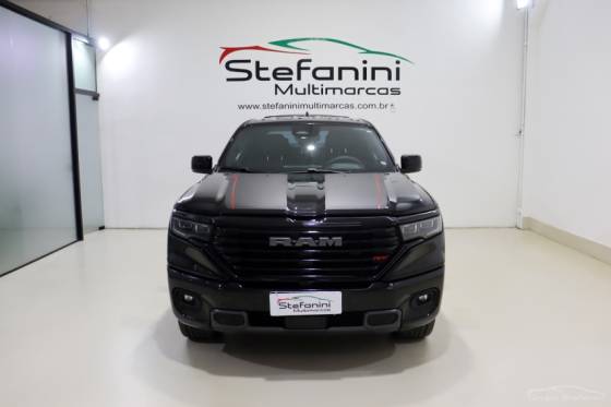 RAM RAMPAGE 2.0 HURRICANE 4 TURBO GASOLINA R/T 4X4 AUTOMÁTICO